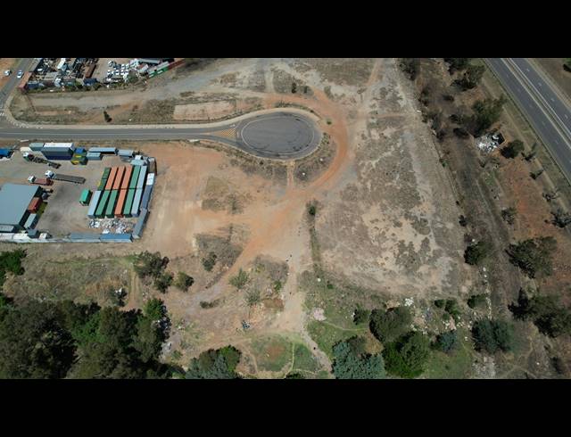 19,042M² VACANT LAND FOR SALE IN CITY DEEP
